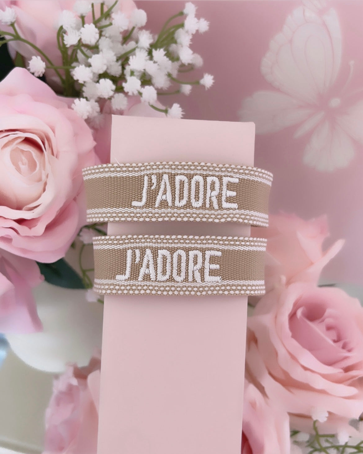 BRACELET BRODÉ J’ADORE BEIGE