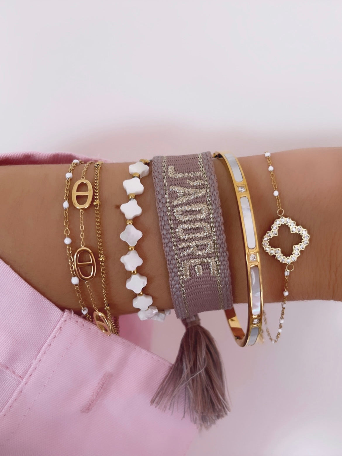 Bracelet « J’ADORE » taupe doré