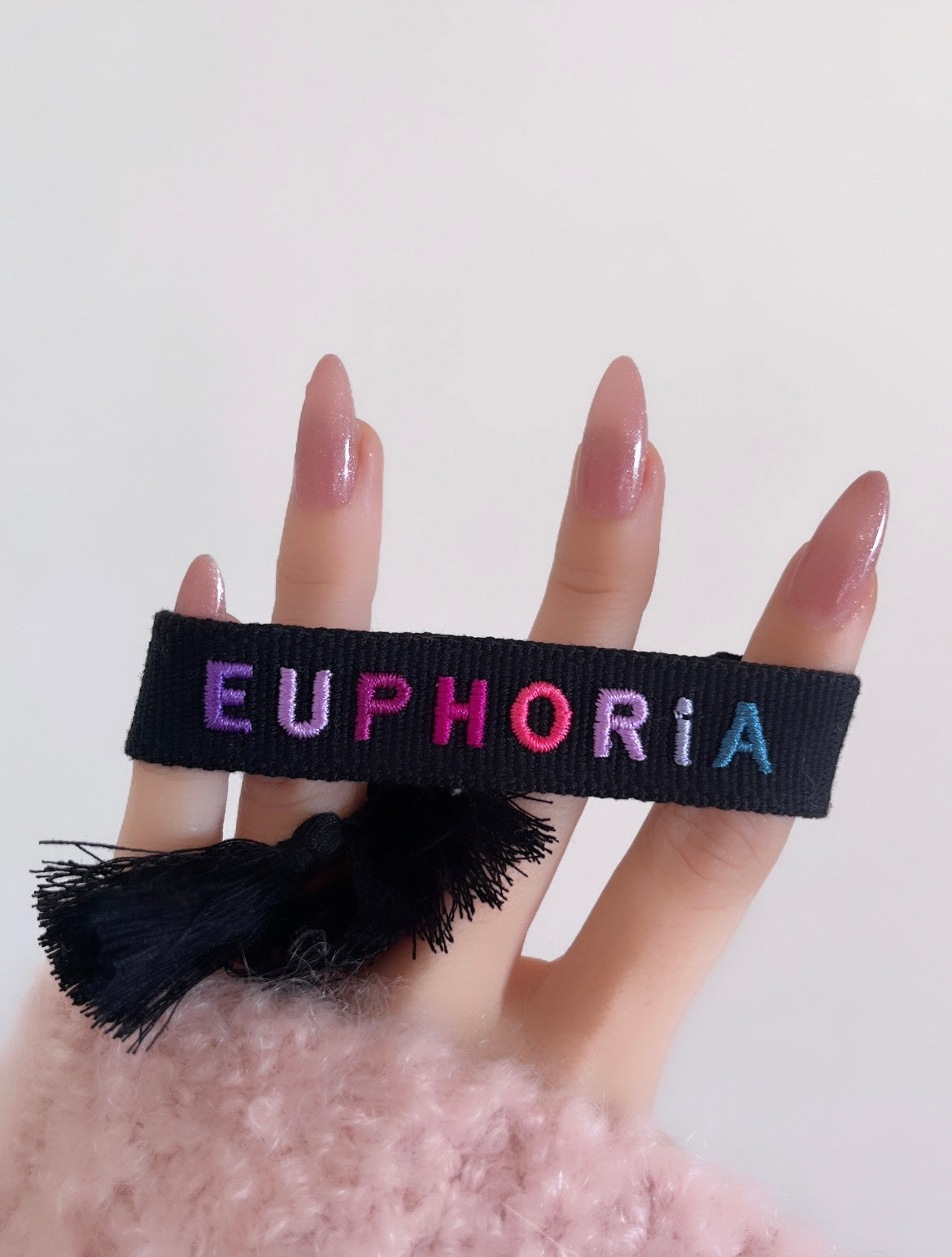 Bracelet brodé « EUPHORIA »